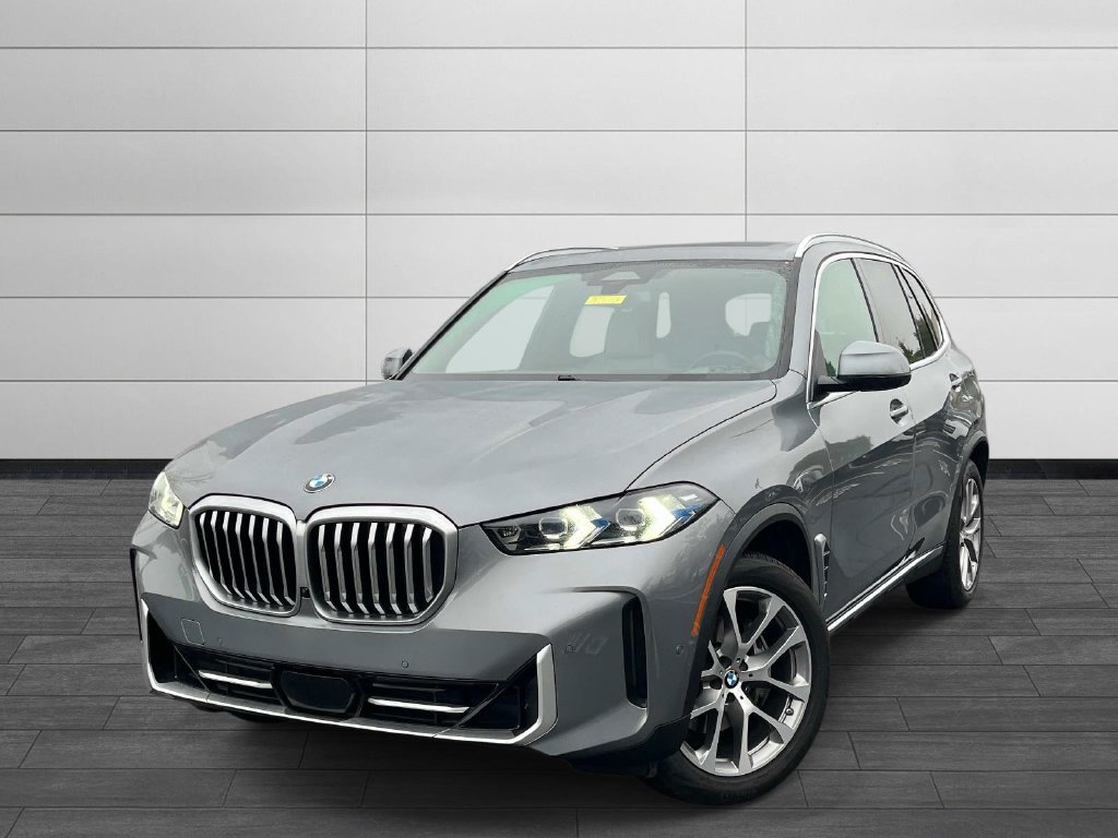 Used 2024 BMW X5 xDrive40i w/ Premium Package