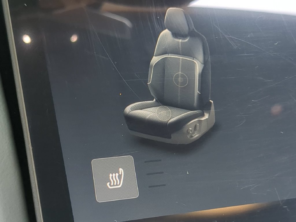 Used 2024 Lucid Air Pure RWD image 26