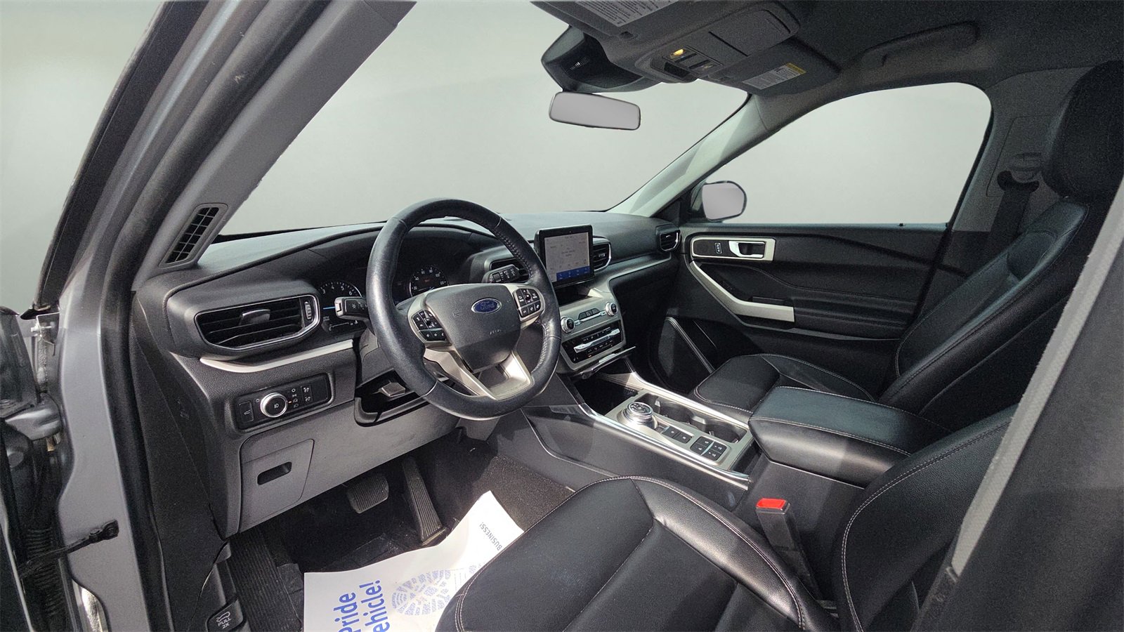 Used 2020 Ford Explorer XLT w/ Equipment Group 202A image 20