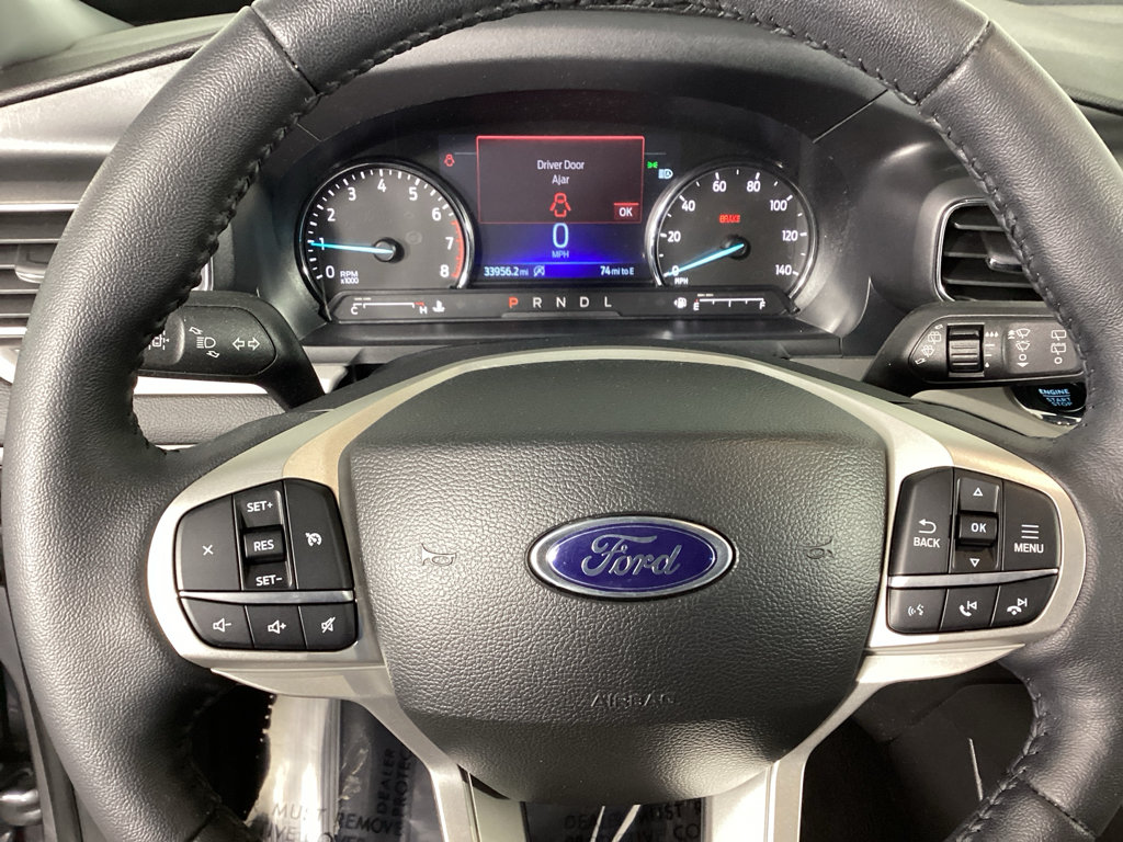 Used 2023 Ford Explorer XLT w/ Equipment Group 202A AWD/4WD image 25