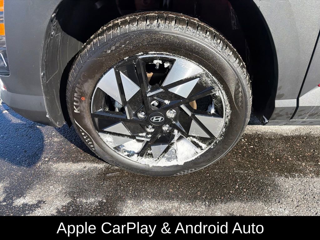 Certified 2025 Hyundai Kona SEL image 9