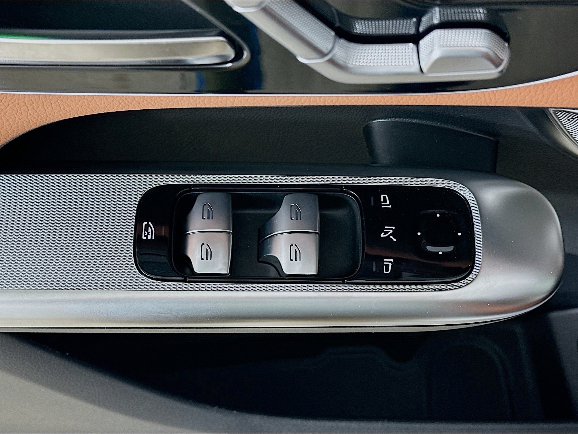 Certified 2026 Mercedes-Benz GLC 300 4MATIC image 23