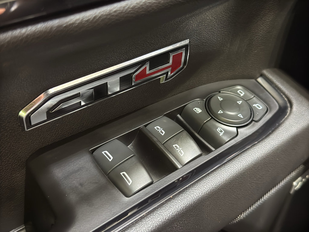 Used 2022 GMC Sierra 1500 AT4 w/ AT4 Premium Package image 40