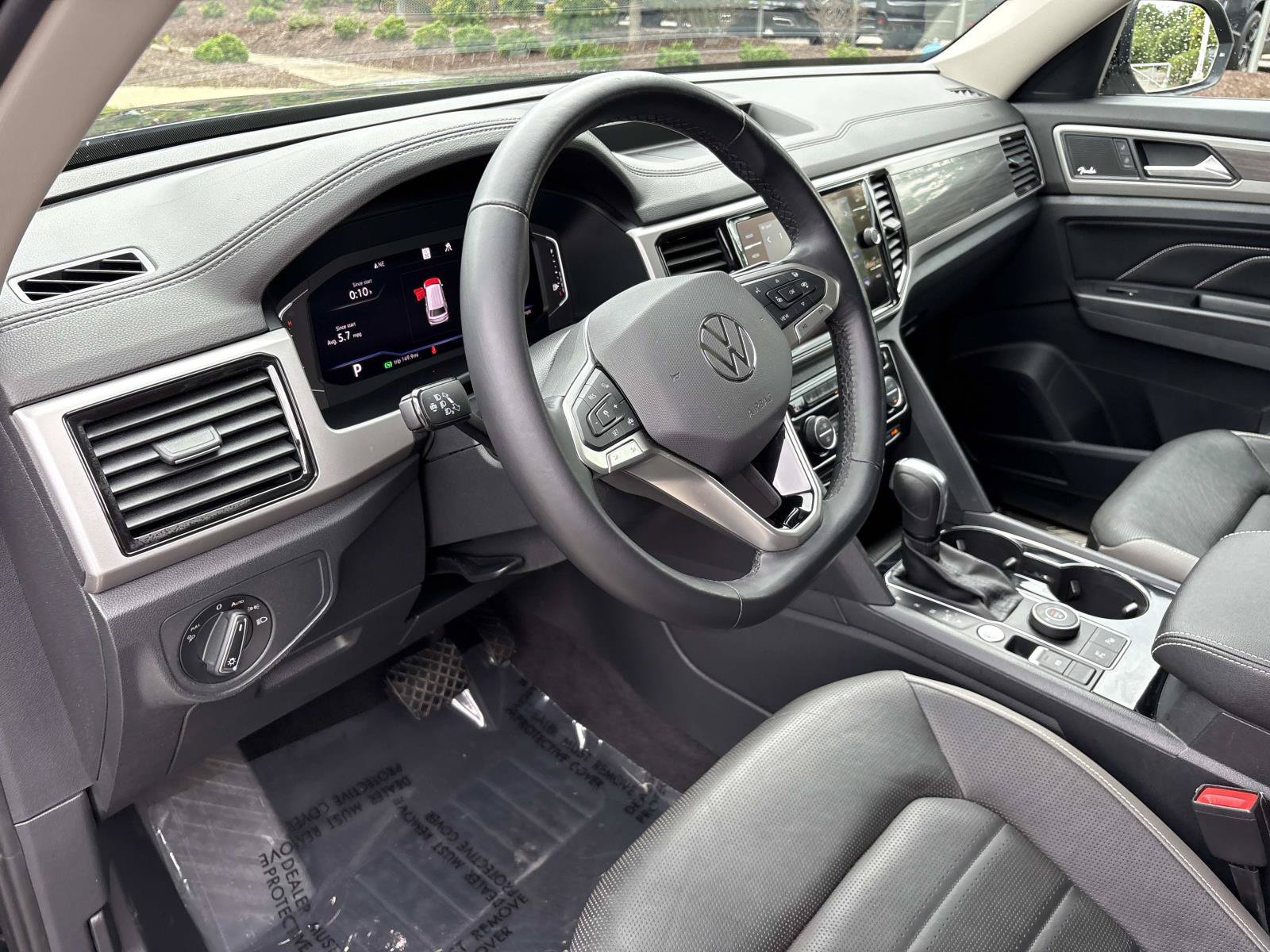 Used 2021 Volkswagen Atlas SEL Premium AWD/4WD image 18