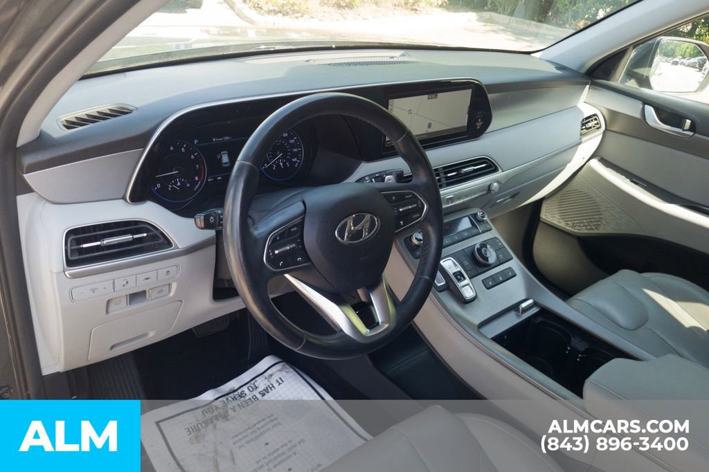 Used 2022 Hyundai Palisade SEL w/ Premium Package FWD image 15