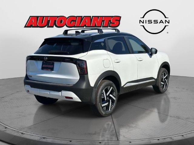 New 2027 Nissan Kicks SV w/ Cold Weather Package FWD image 2