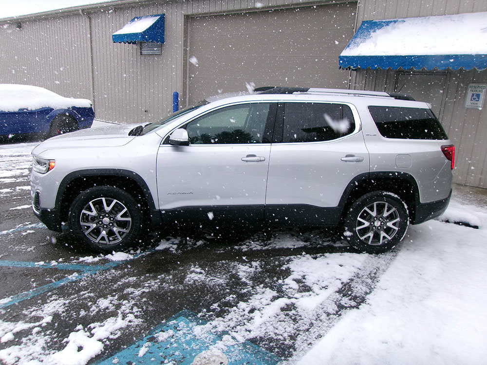 Used 2020 GMC Acadia SLE w/ Driver Convenience Package AWD/4WD image 6