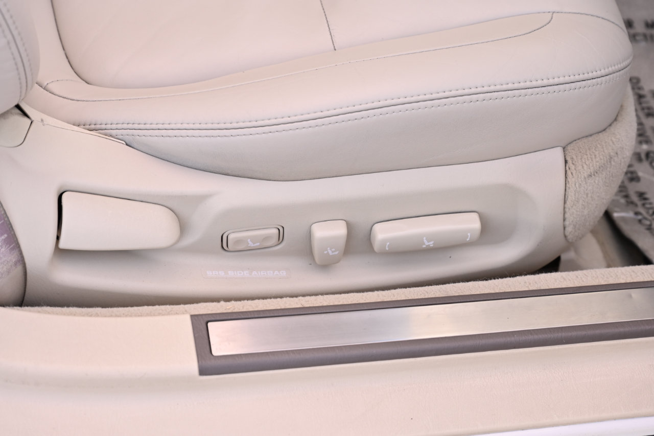 Used 2003 Lexus SC 430 Convertible RWD image 37