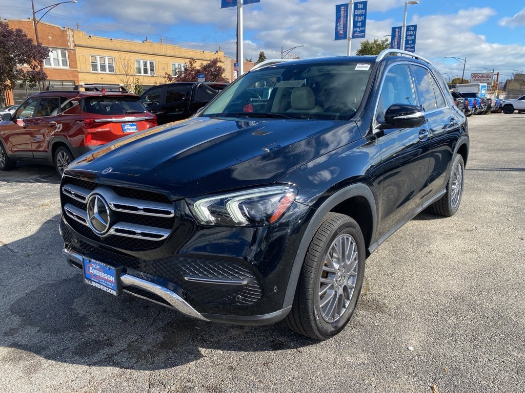 Used 2021 Mercedes-Benz GLE 350 4MATIC w/ Premium Package image 3