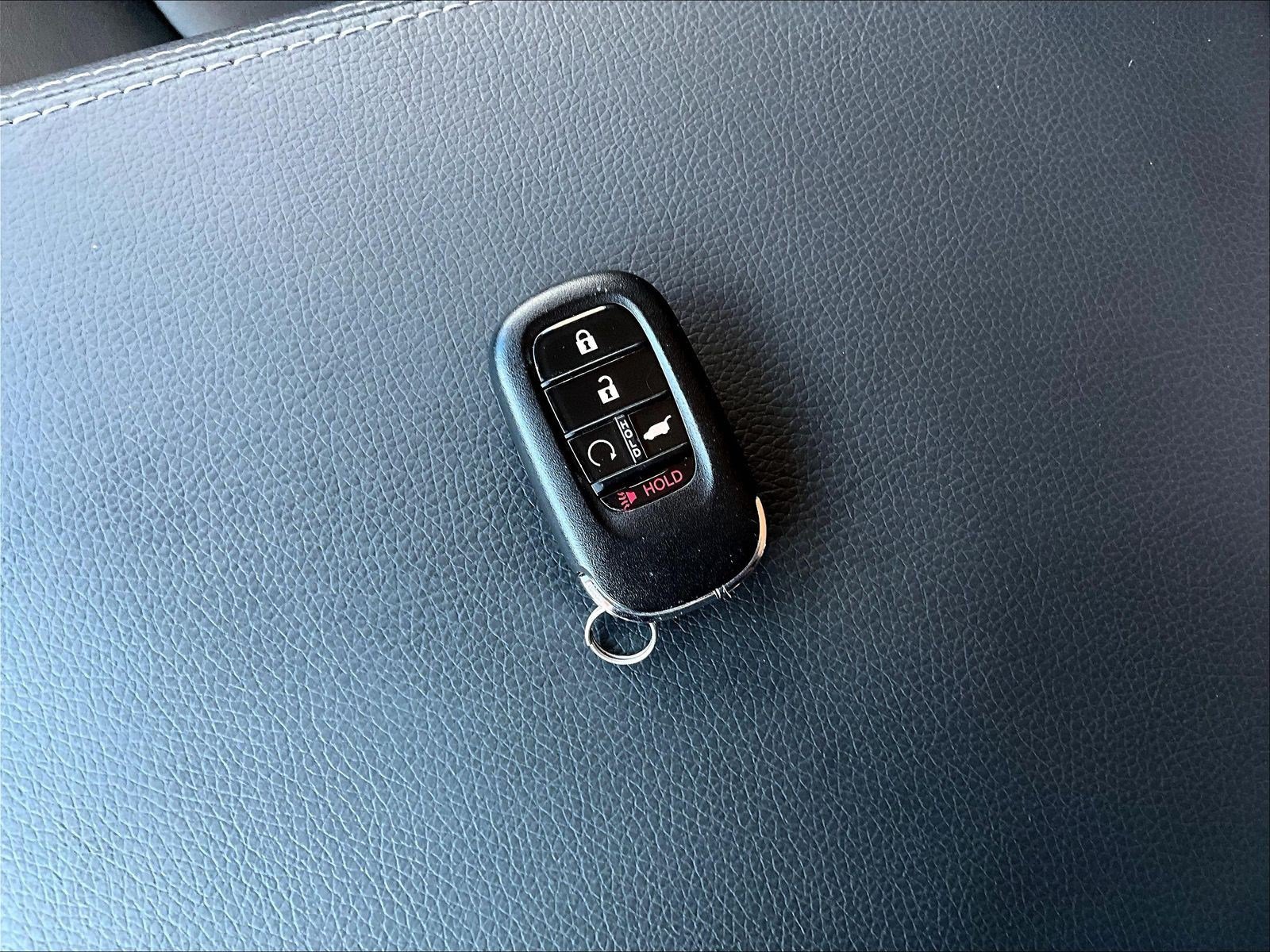 Used 2025 Honda Pilot EX-L image 34