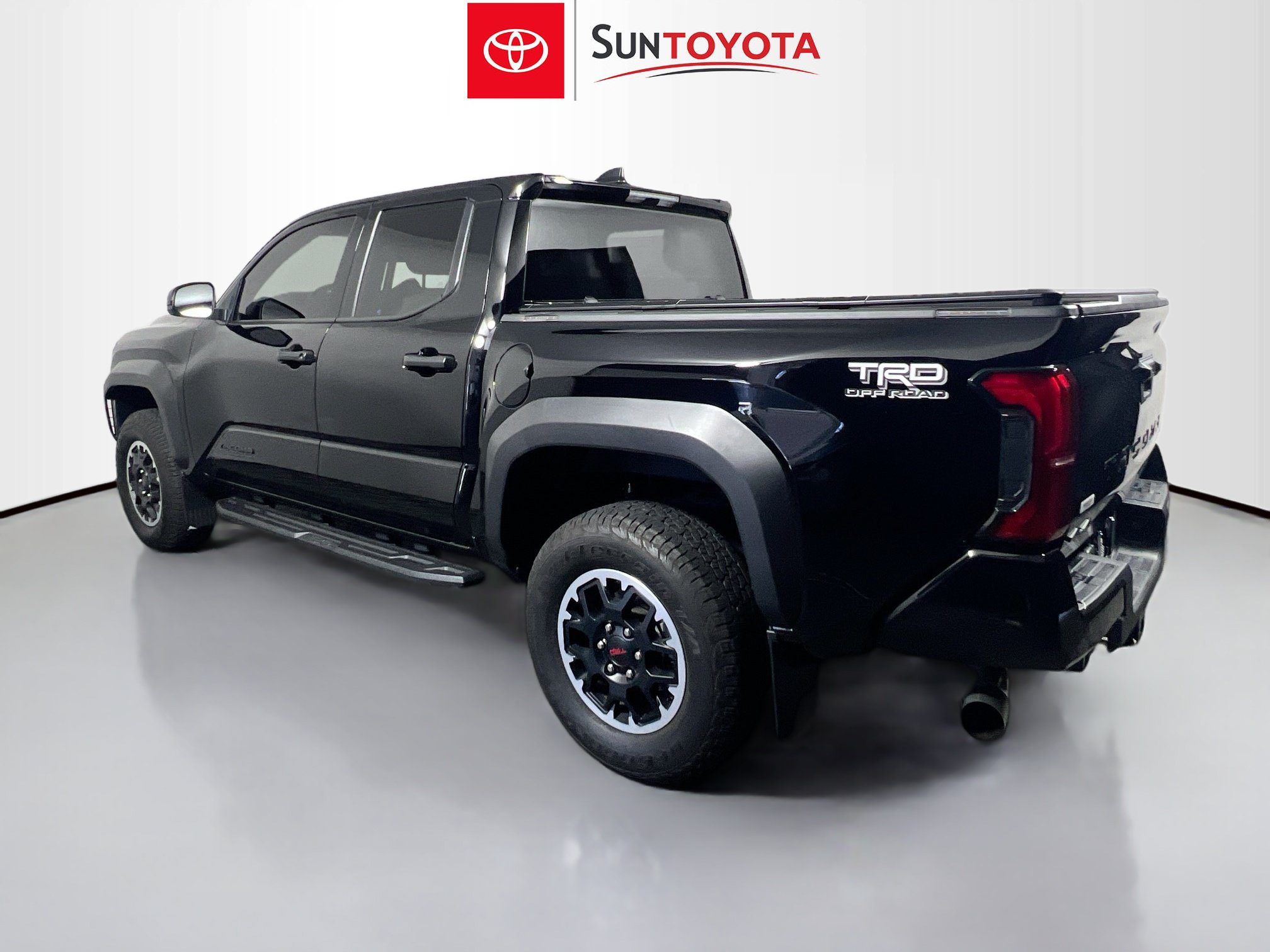 Used 2025 Toyota Tacoma TRD Off-Road AWD/4WD image 6