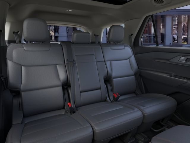 Used 2026 Ford Explorer Active w/ Active Comfort Package AWD/4WD image 11