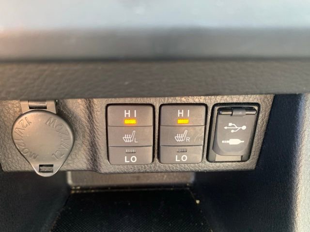 Used 2014 Toyota Corolla LE Premium w/ Driver Convenience Package FWD image 16