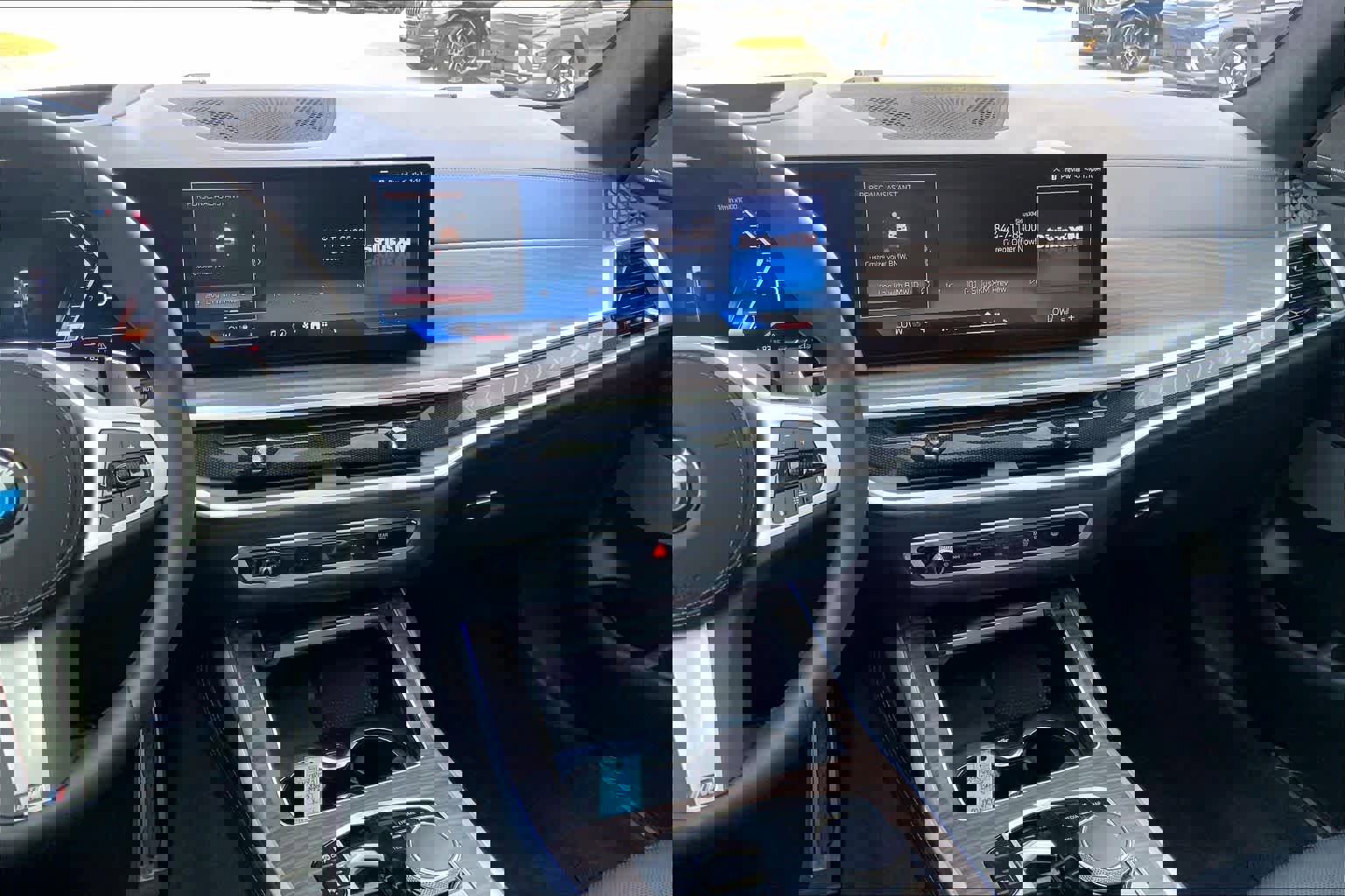 Used 2024 BMW X7 xDrive40i w/ M Sport Package image 6