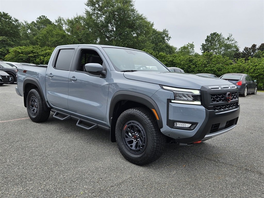 New 2025 Nissan Frontier PRO-4X w/ Pro Premium Package image 14