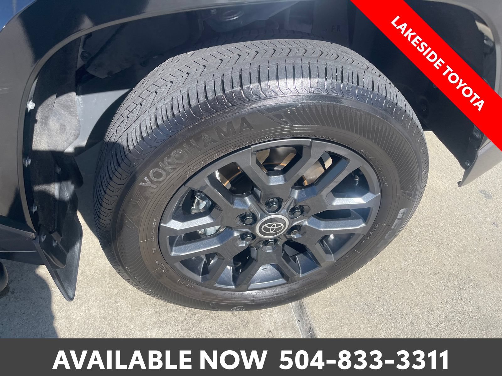 Used 2024 Toyota Tundra Platinum AWD/4WD image 10
