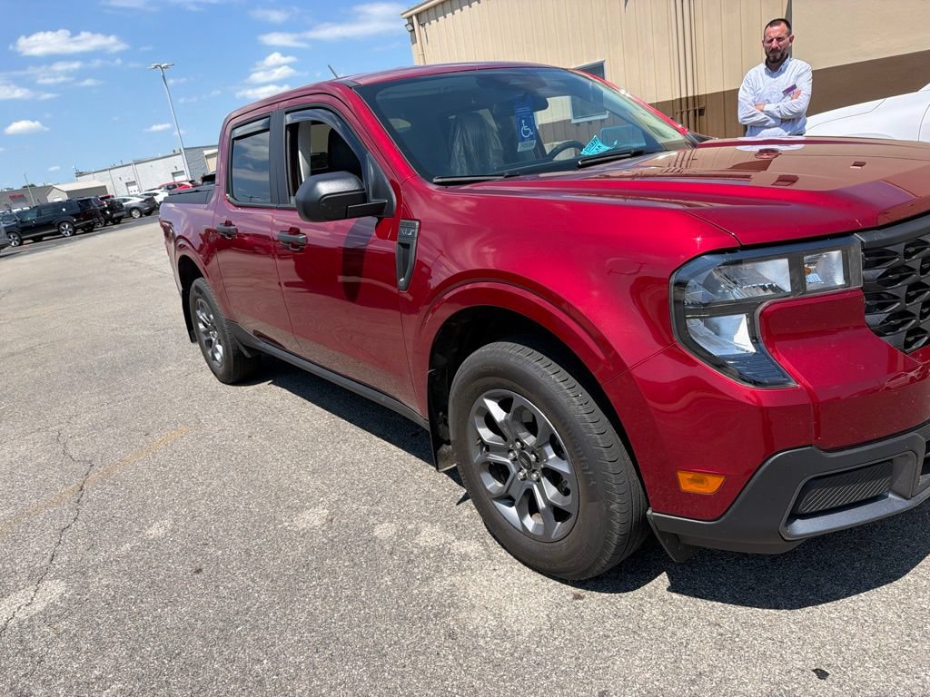 Used 2025 Ford Maverick XLT w/ 4K Tow Package AWD/4WD image 5