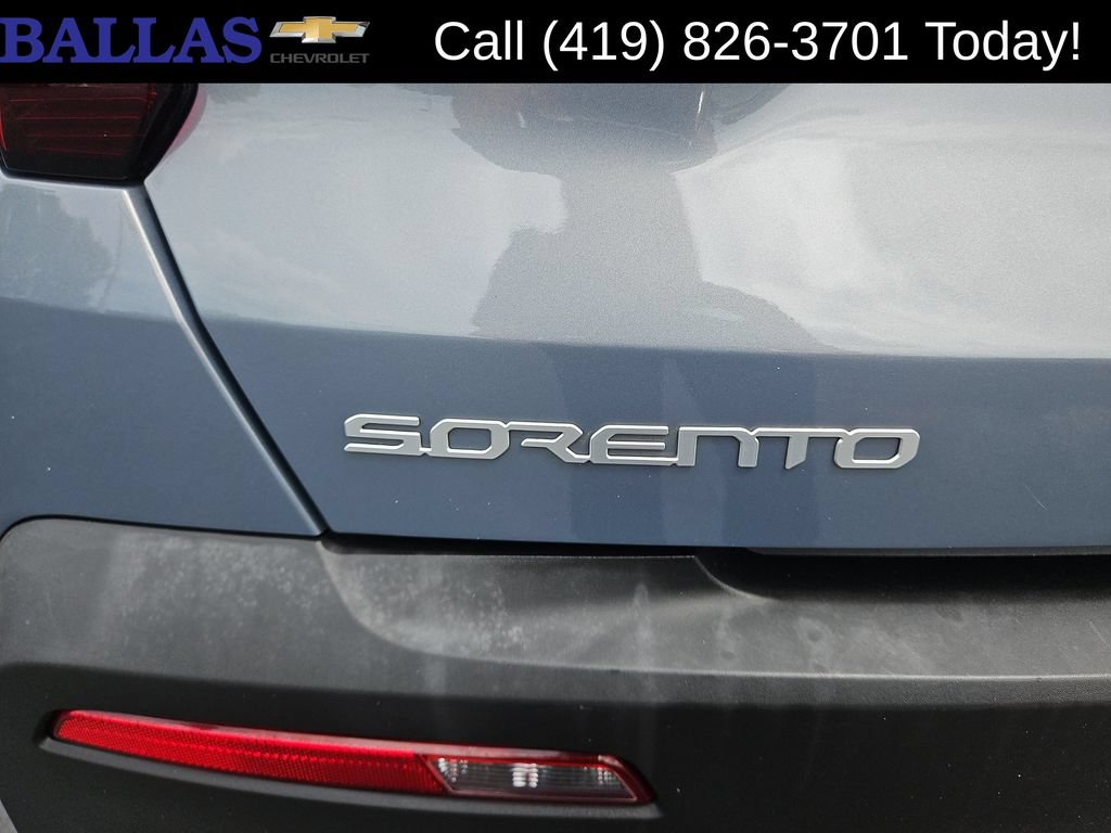 Used 2023 Kia Sorento LX AWD/4WD image 29