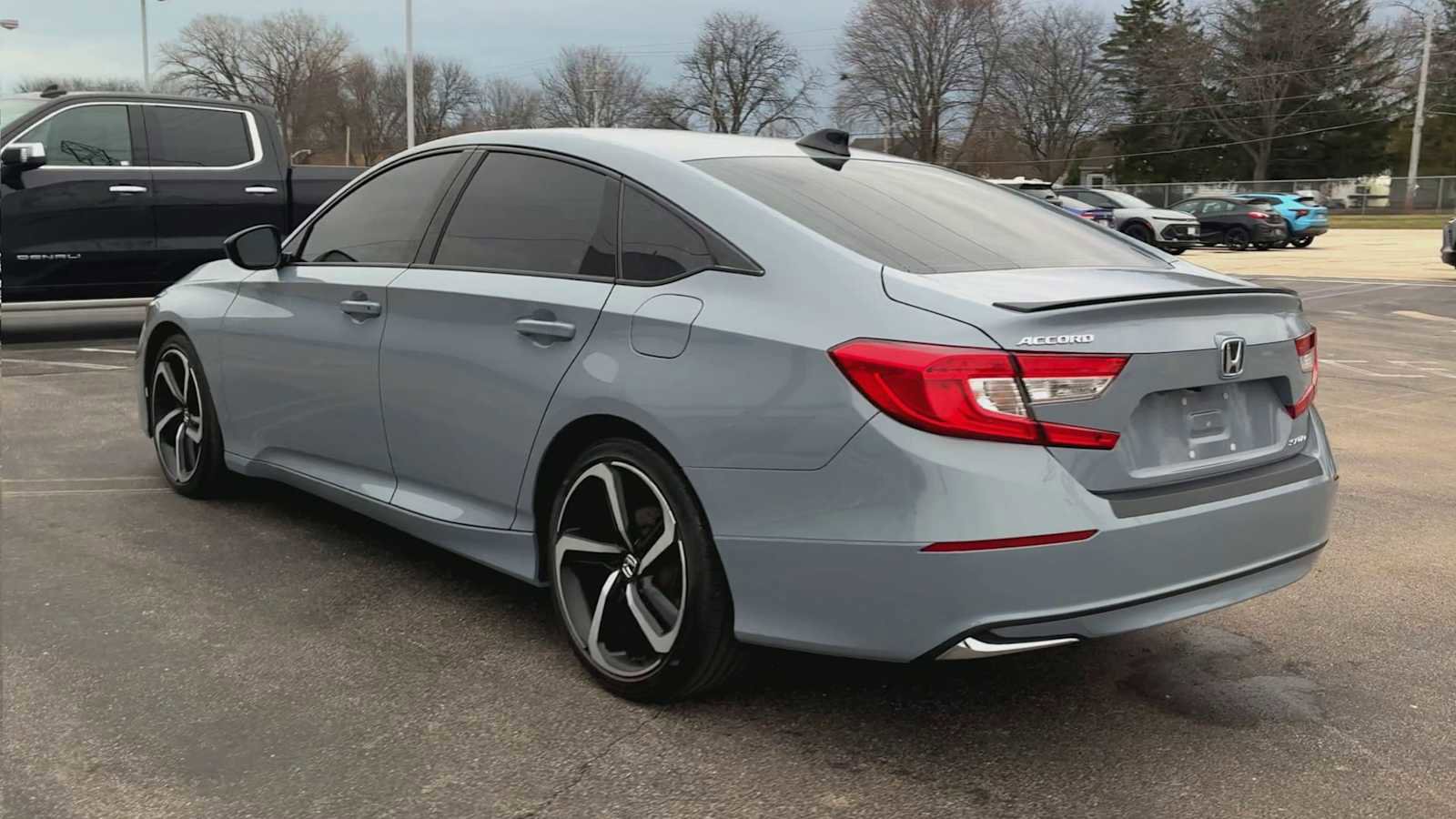 Used 2022 Honda Accord Sport image 4