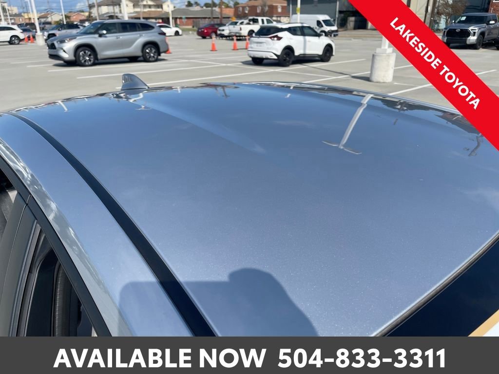 Certified 2025 Toyota Prius LE image 37