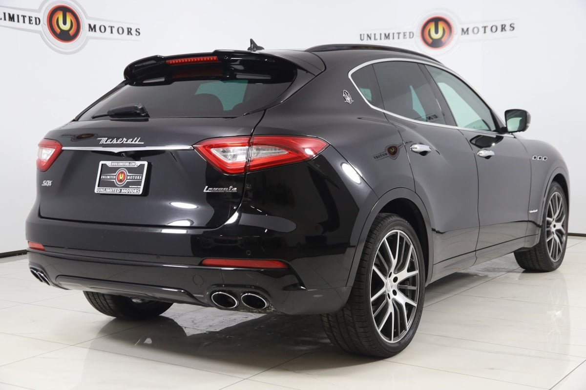 Used 2018 Maserati Levante S GranSport AWD/4WD image 3