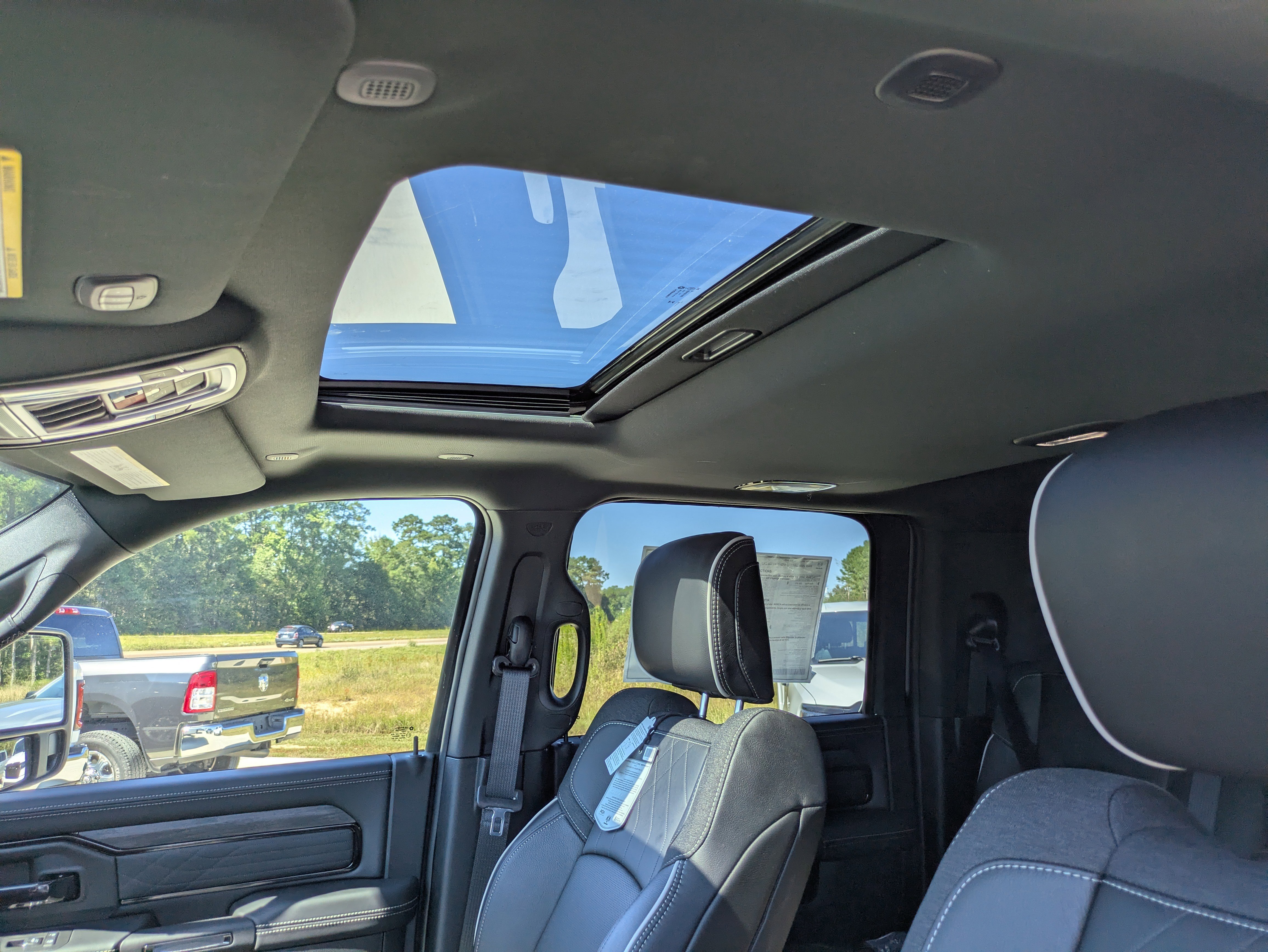 New 2026 RAM 2500 Limited image 11