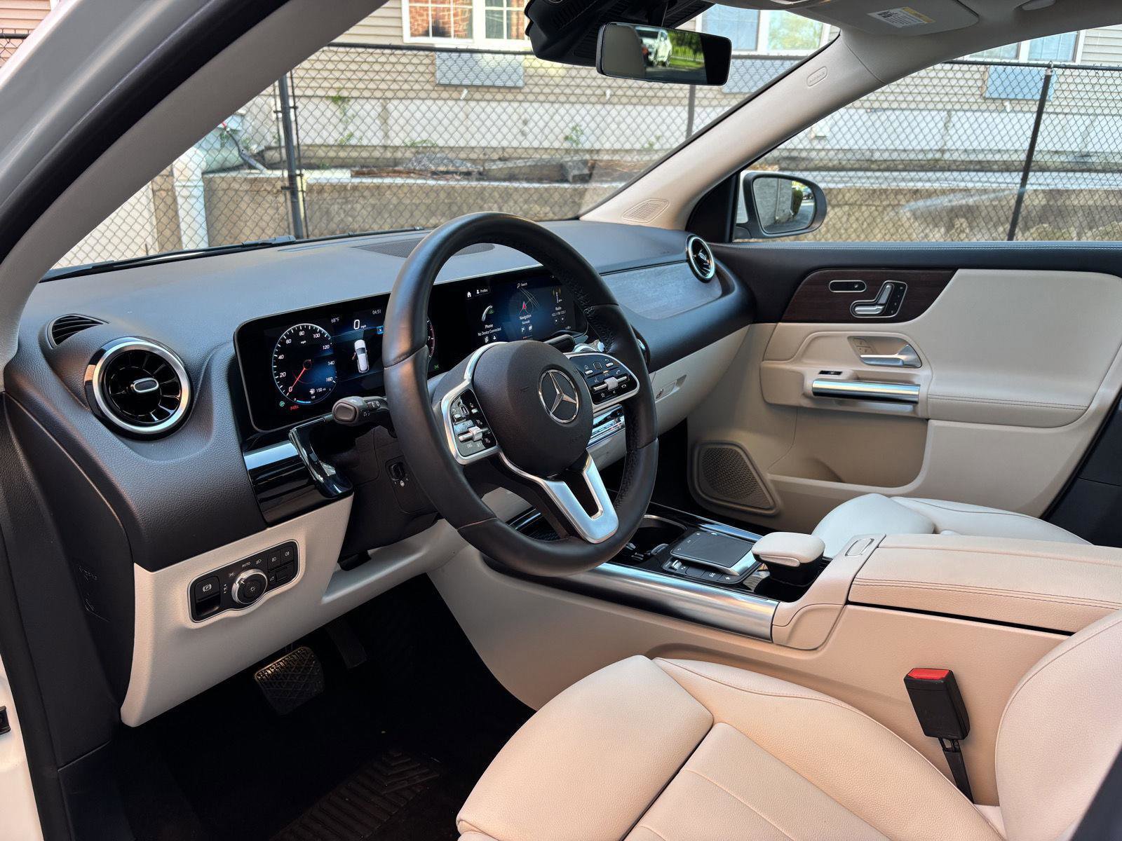 Used 2021 Mercedes-Benz GLA 250 4MATIC image 8