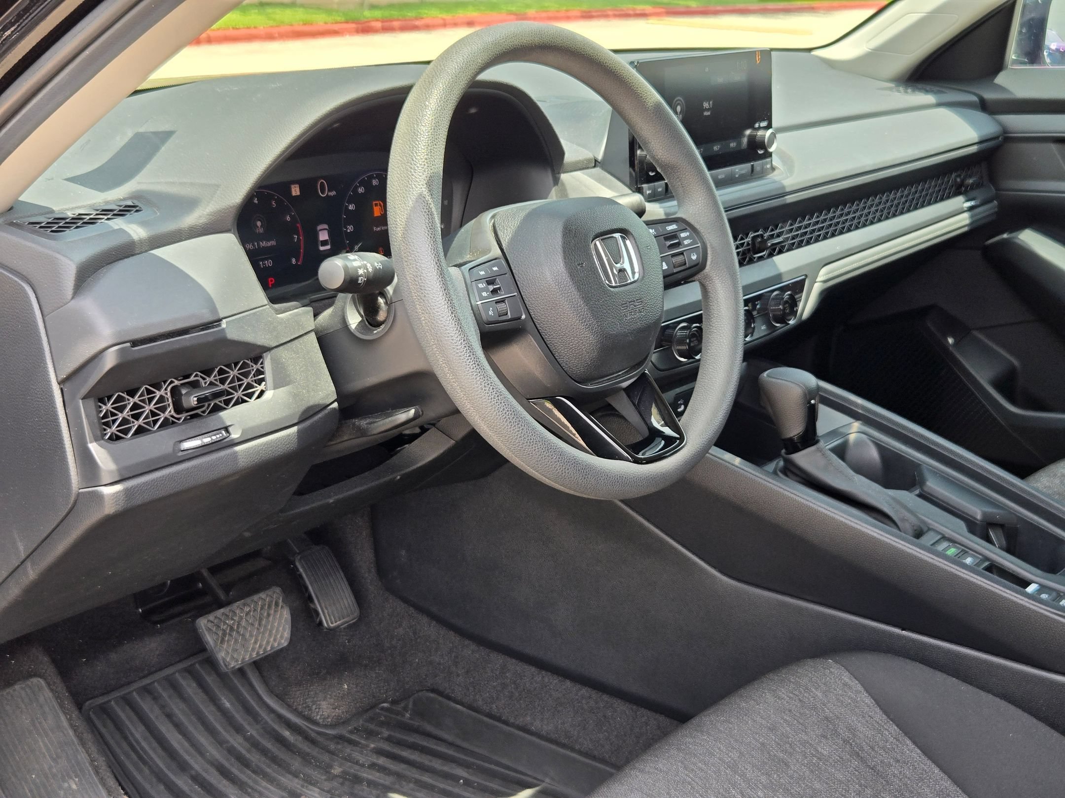 Used 2024 Honda Accord LX image 12