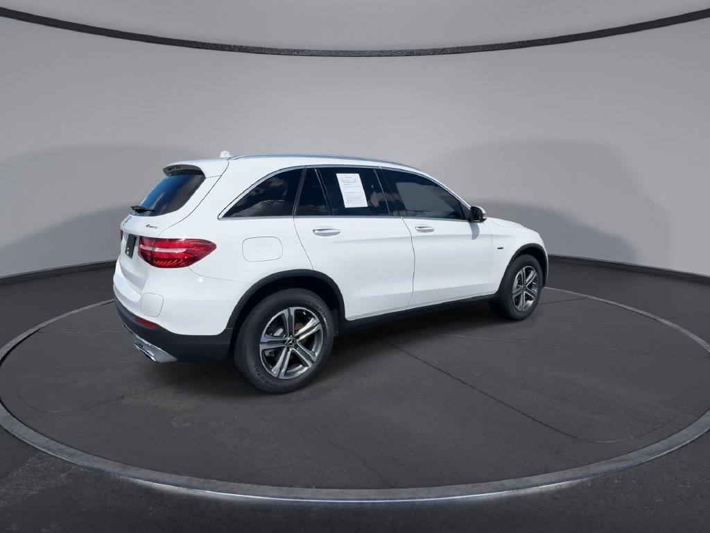 Used 2019 Mercedes-Benz GLC 350e 4MATIC image 8