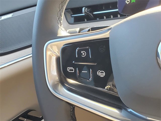 New 2025 Volvo EX90 Plus w/ Protection Package Premier image 18