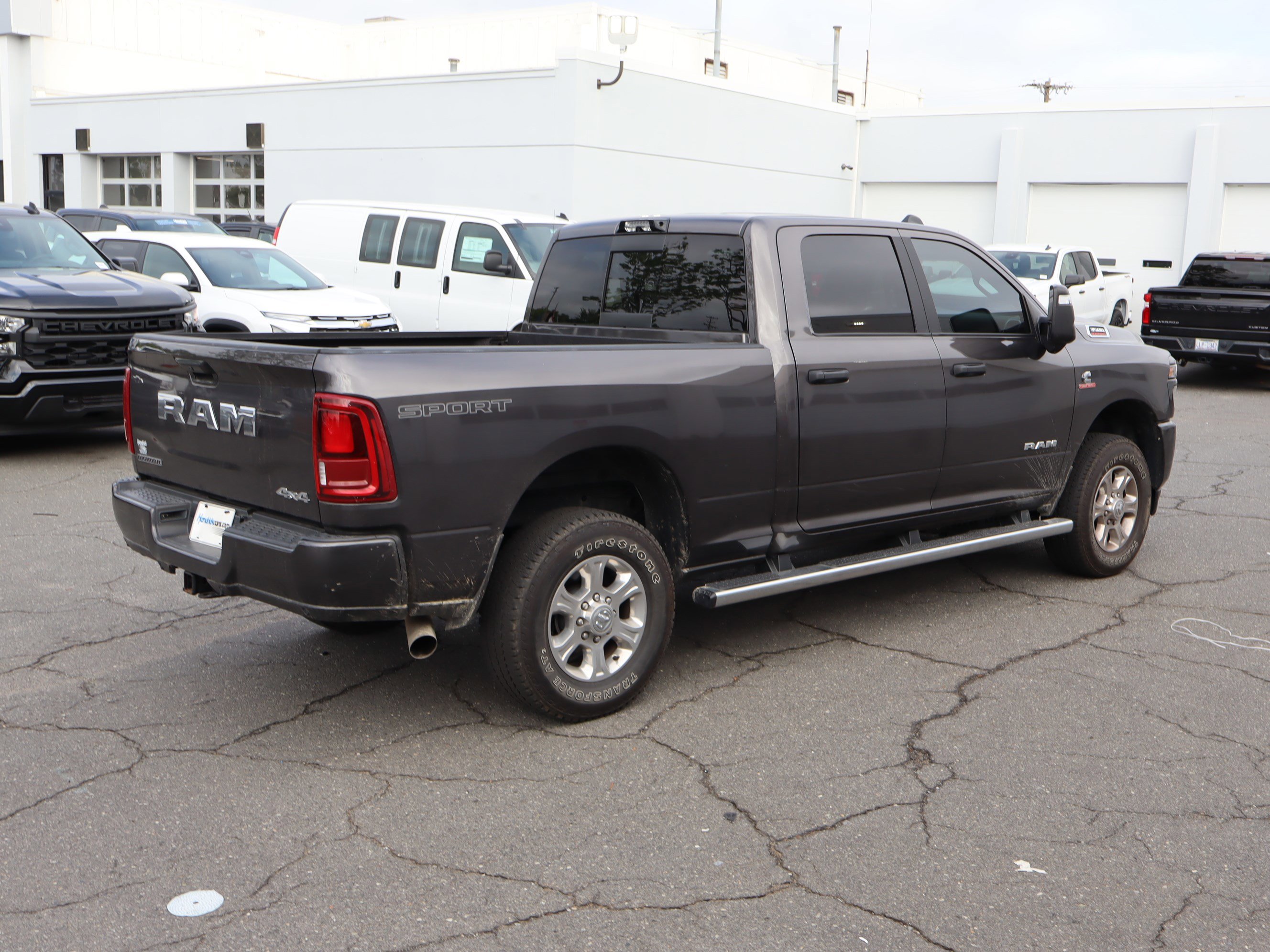 Used 2025 RAM 3500 Big Horn AWD/4WD image 21