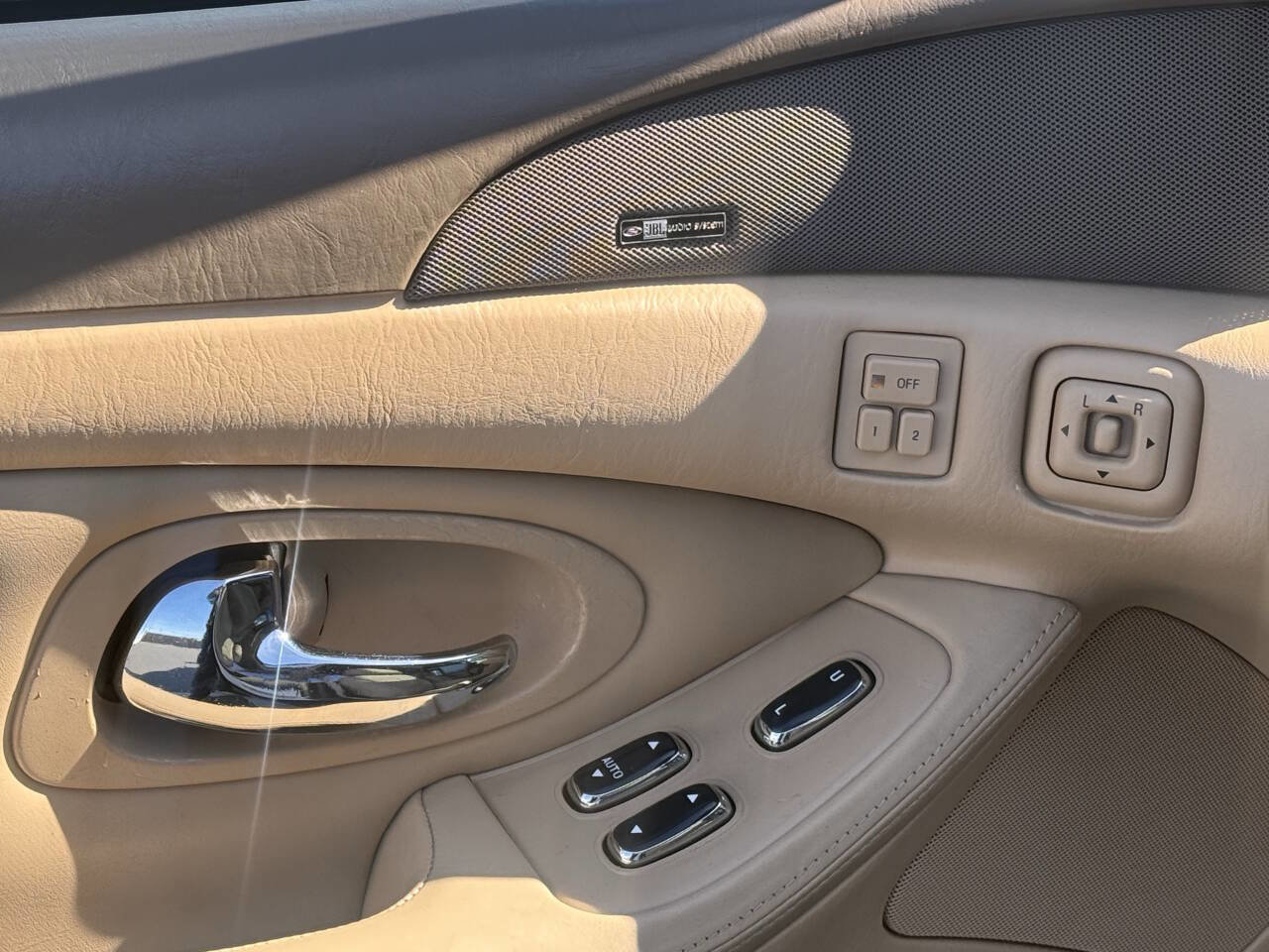 Used 1998 Lincoln Mark VIII LSC image 11