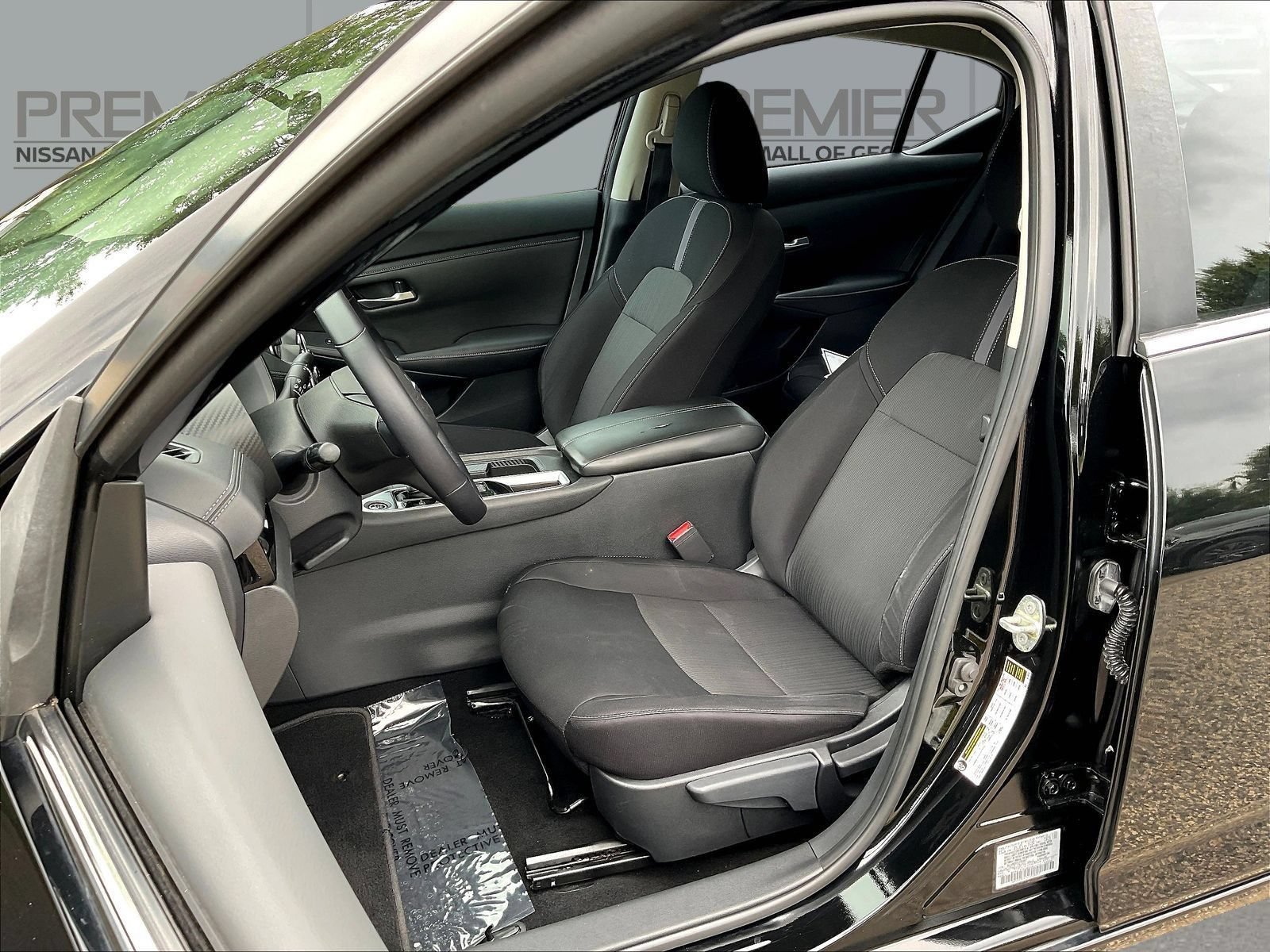 Certified 2020 Nissan Sentra SV FWD image 20