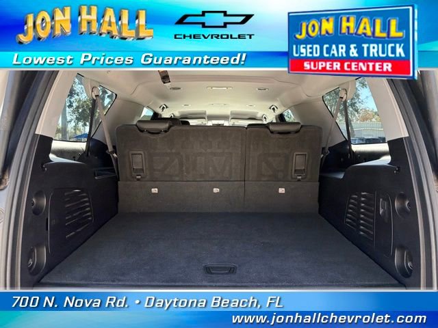 Used 2018 Chevrolet Suburban LT image 12