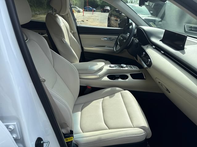Used 2023 Genesis GV70 2.5T w/ Select Package AWD/4WD image 9