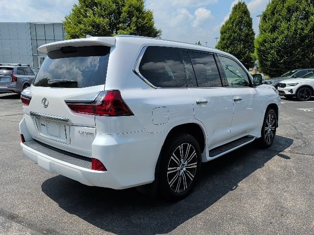 Used 2021 Lexus LX 570 4WD w/ Luxury Package image 5