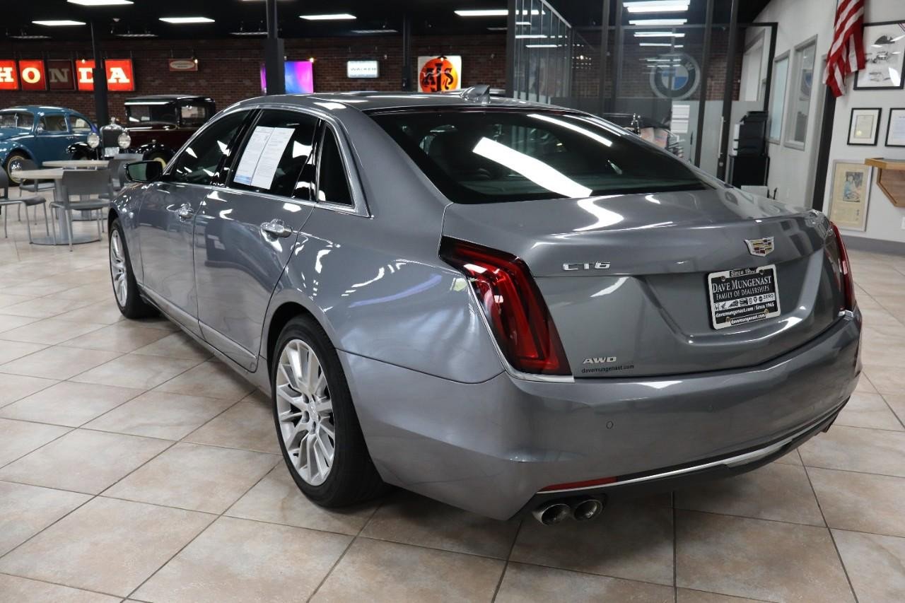Used 2018 Cadillac CT6 3.6 AWD image 3