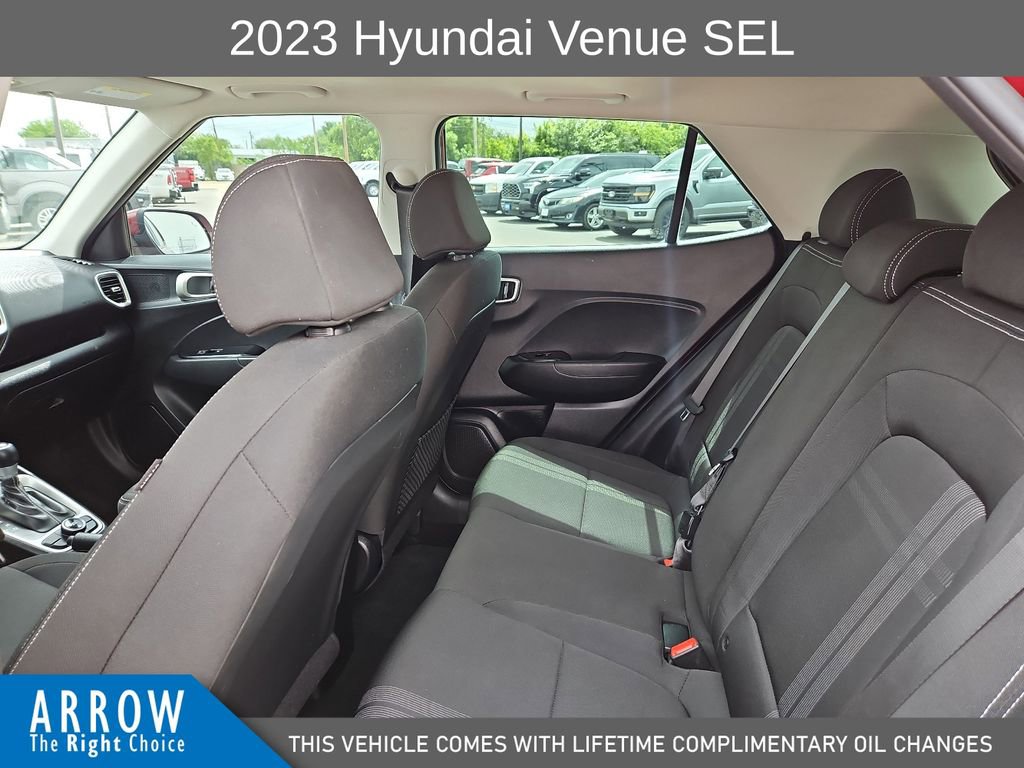 Used 2023 Hyundai Venue SEL w/ Cargo Package image 19