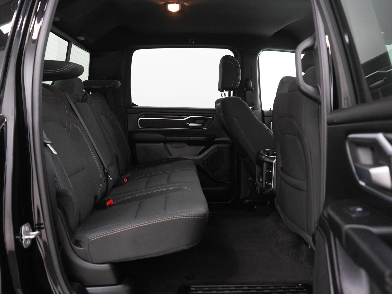 Used 2021 RAM 1500 Big Horn AWD/4WD image 12