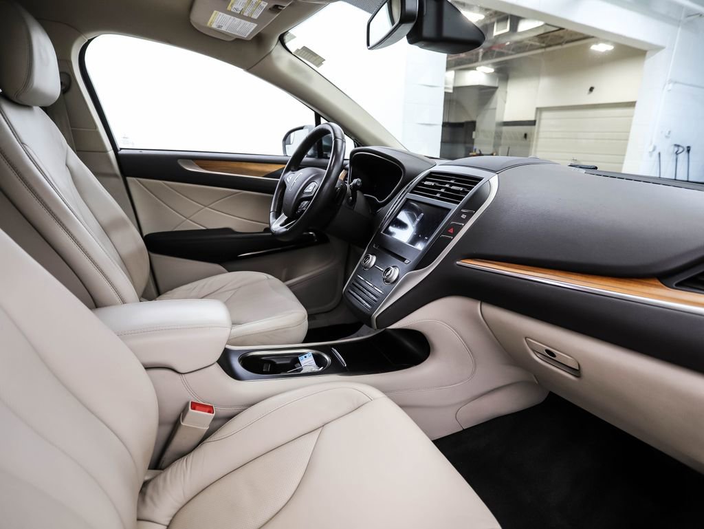 Used 2018 Lincoln MKC Select w/ Lincoln MKC Climate Package image 29