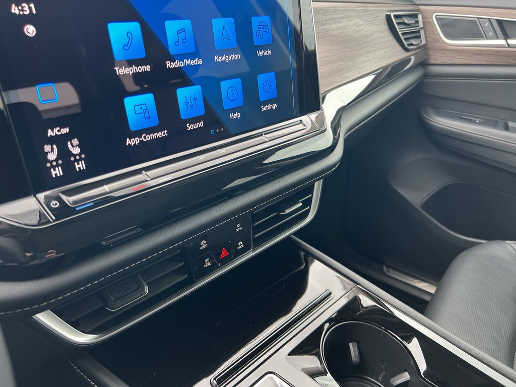 Used 2024 Volkswagen Atlas SEL image 31