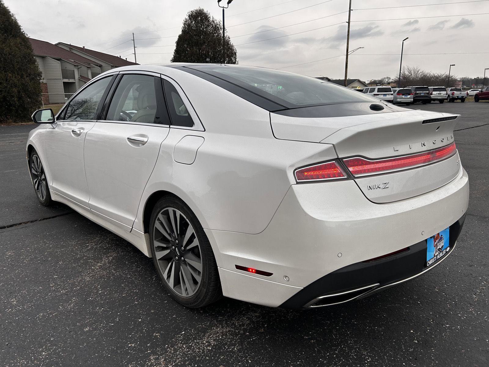 Used 2019 Lincoln MKZ Reserve w/ Luxury Package image 6