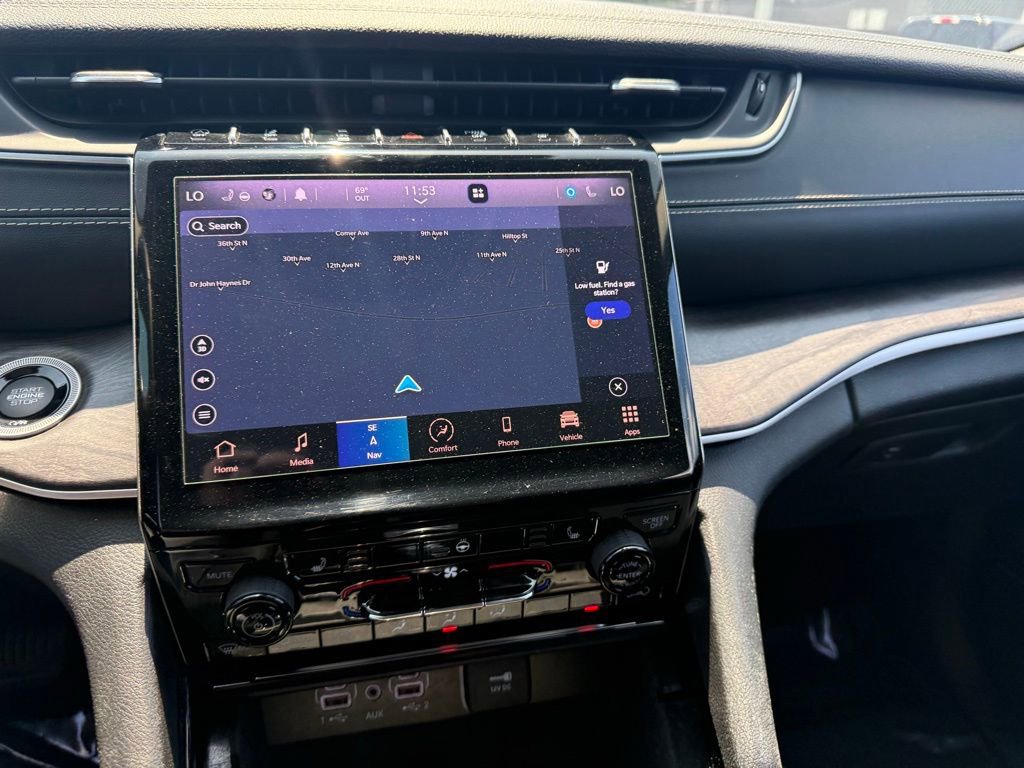 Used 2021 Jeep Grand Cherokee L Limited RWD image 20