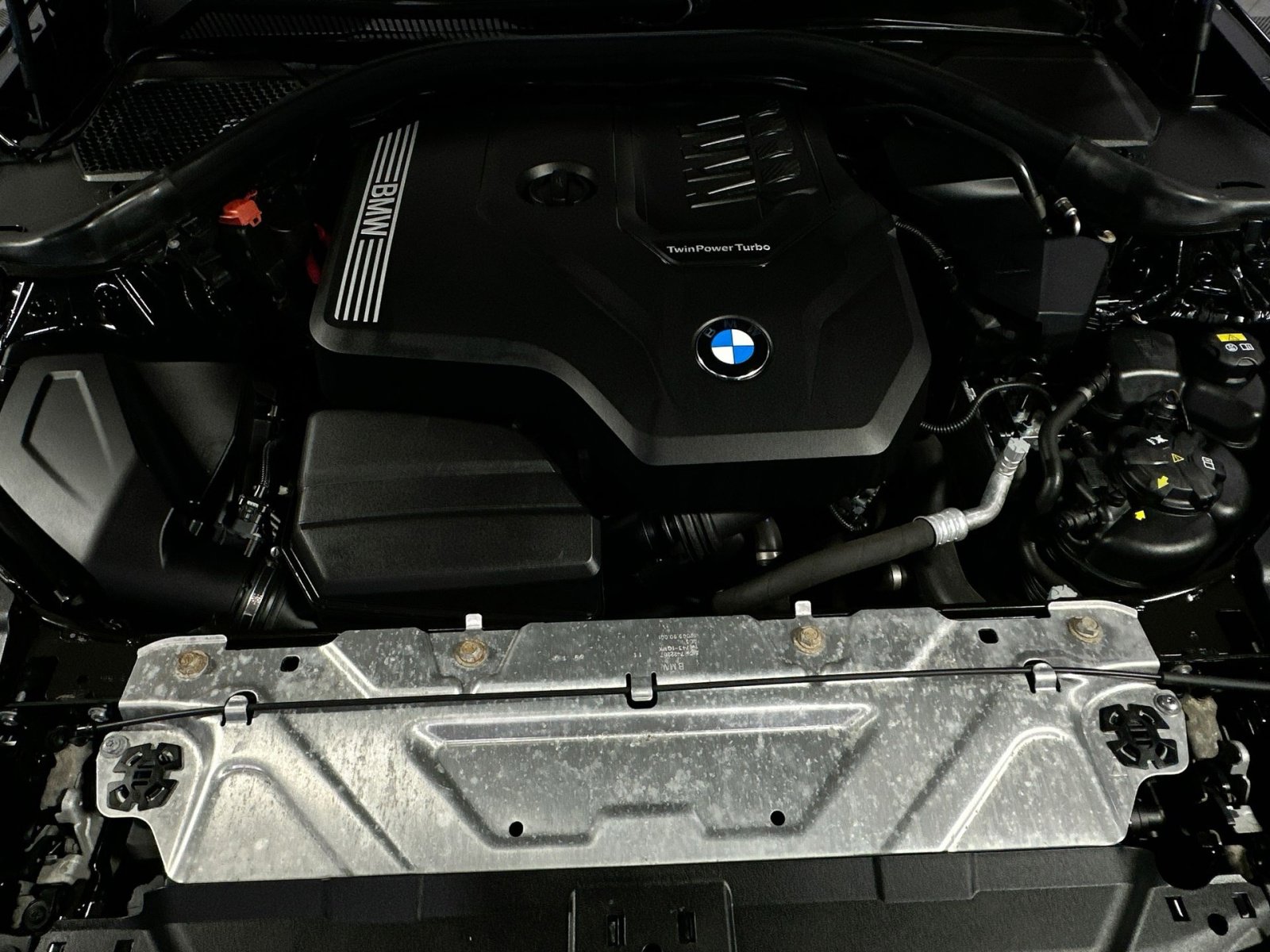 Used 2020 BMW 330i xDrive Sedan w/ Convenience Package image 41