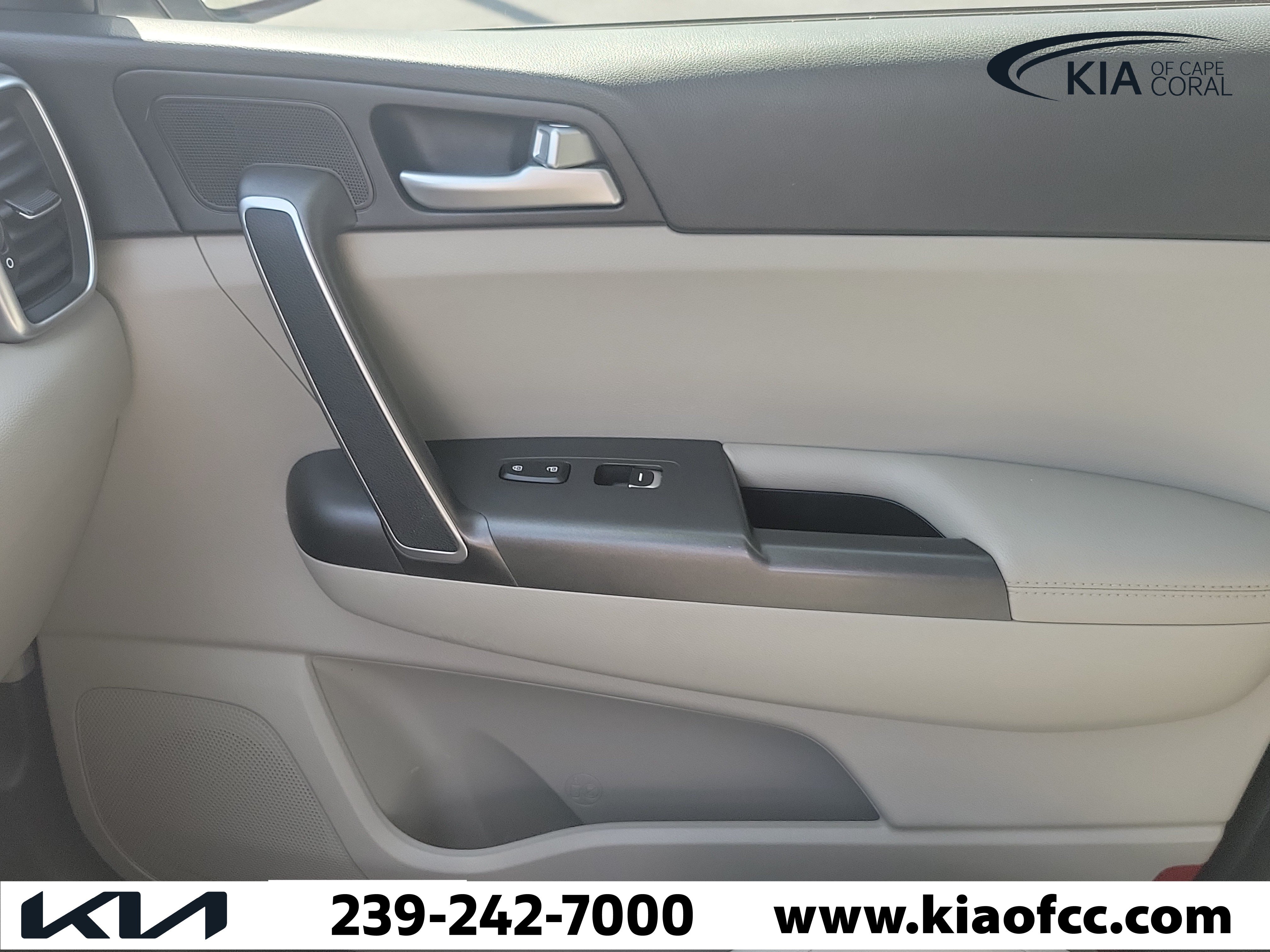 Used 2020 Kia Sportage LX FWD image 30