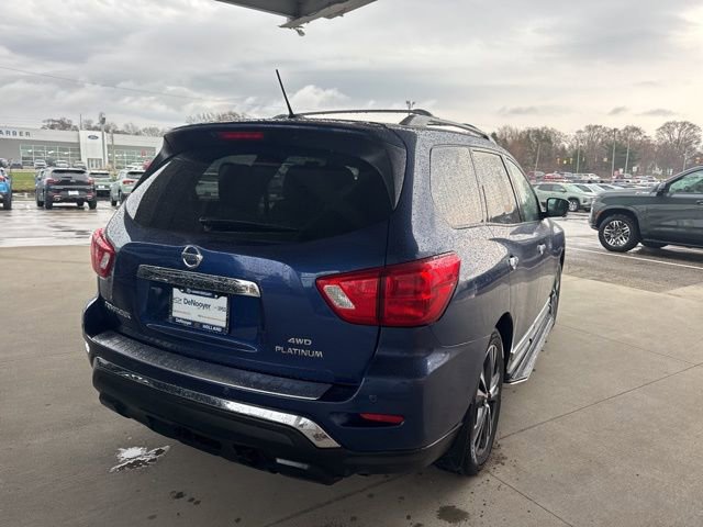 Used 2017 Nissan Pathfinder Platinum w/ Family Entertainment Package image 7
