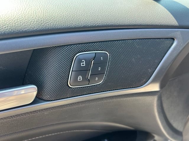 Used 2015 Ford Fusion Titanium FWD image 8