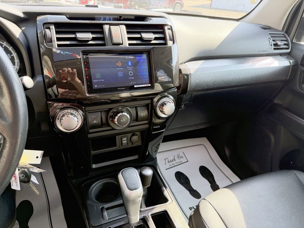 Used 2016 Toyota 4Runner Trail Premium image 14