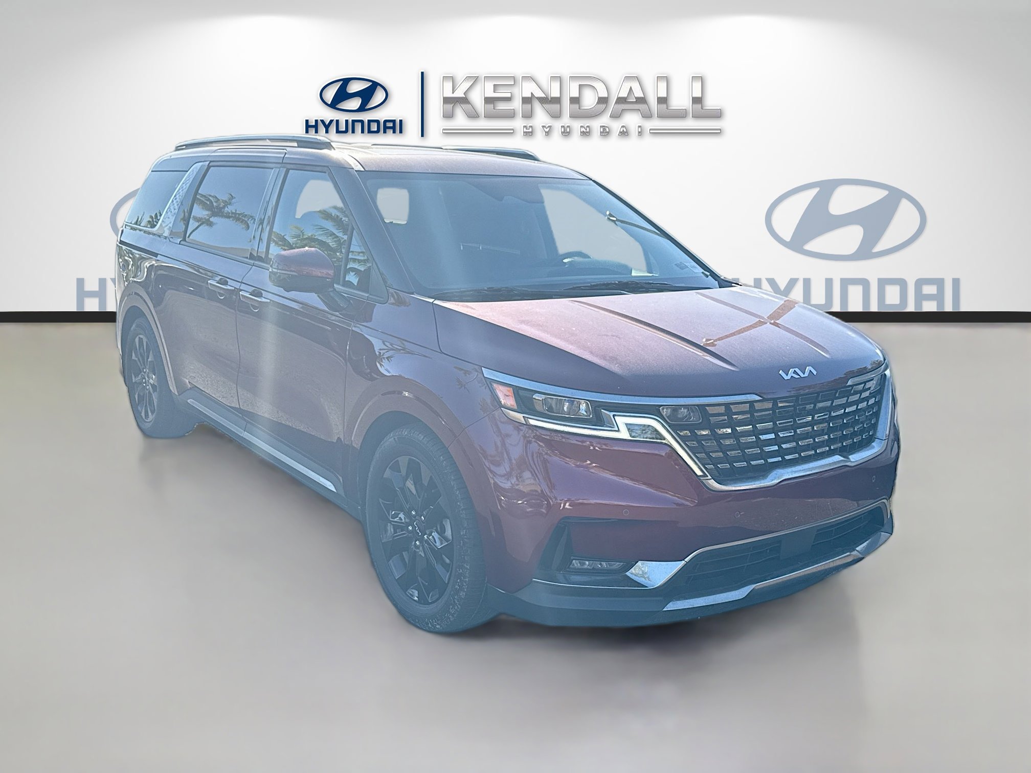 Used 2024 Kia Carnival SX Prestige image 1