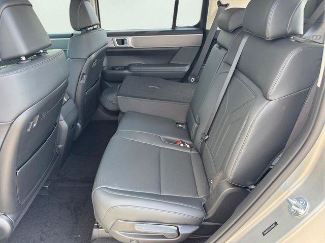 New 2027 Hyundai Santa Fe SEL AWD/4WD image 13